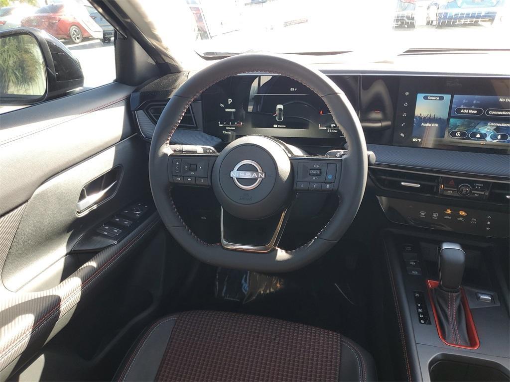 new 2025 Nissan Kicks car, priced at $27,532
