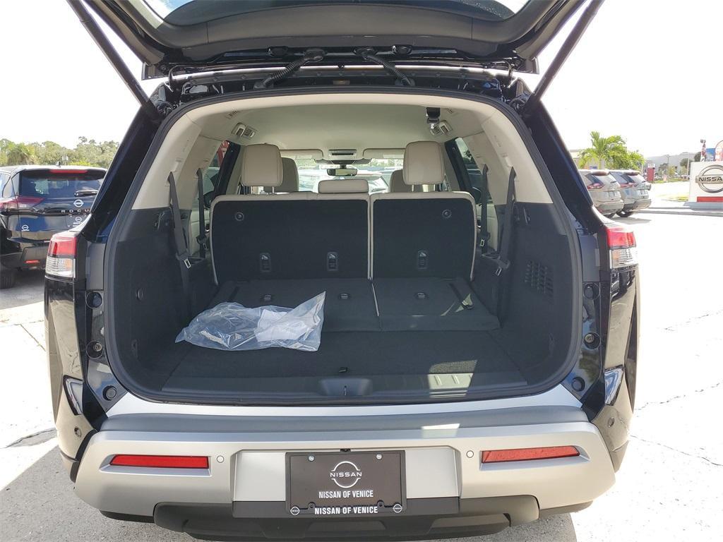 new 2025 Nissan Pathfinder car, priced at $34,565