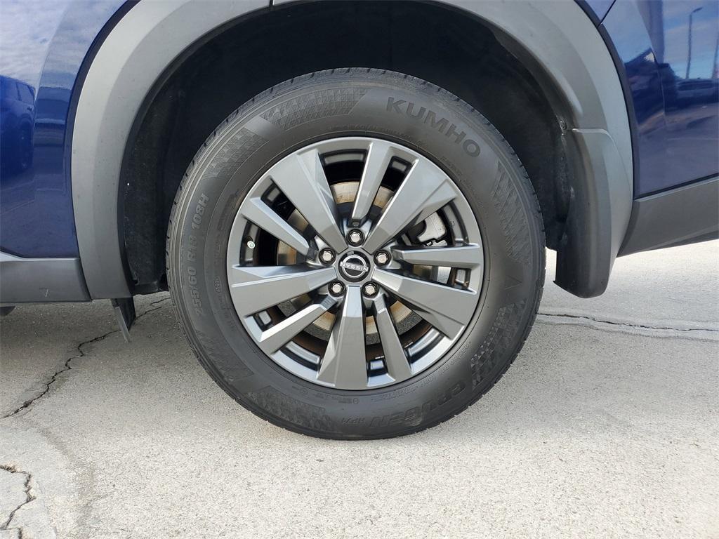 used 2022 Nissan Pathfinder car, priced at $25,791