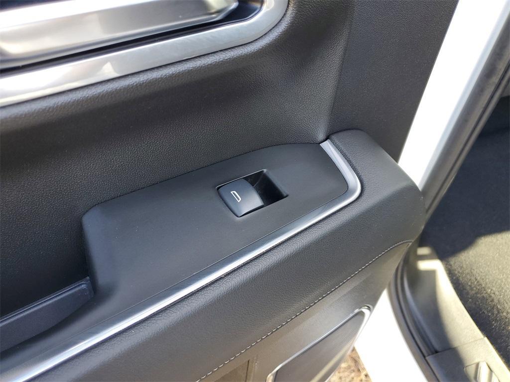 used 2025 Chevrolet Silverado 1500 car, priced at $39,991