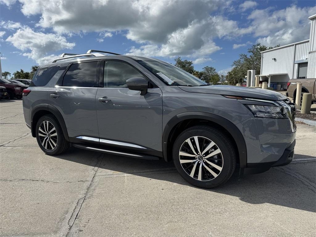 new 2025 Nissan Pathfinder car, priced at $47,999