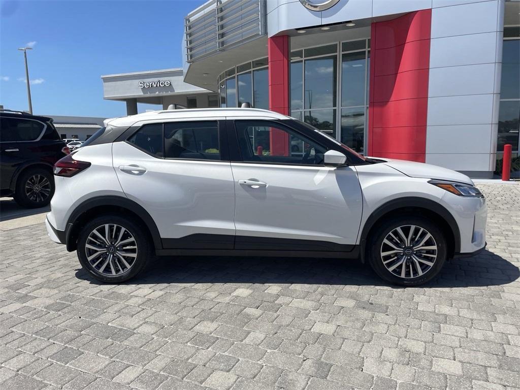 new 2024 Nissan Kicks car, priced at $22,424