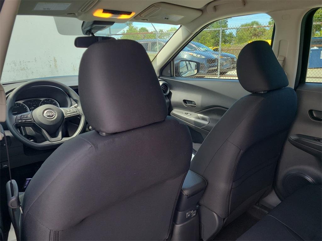 new 2025 Nissan Kicks Play car, priced at $23,257