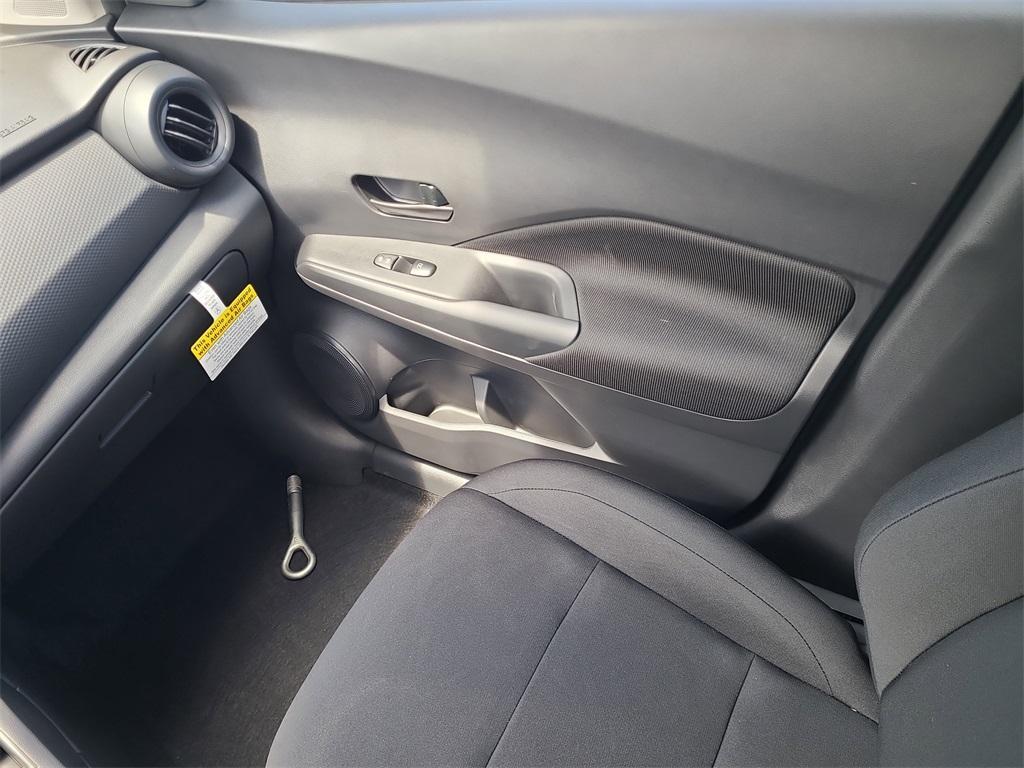 new 2025 Nissan Kicks Play car, priced at $23,257