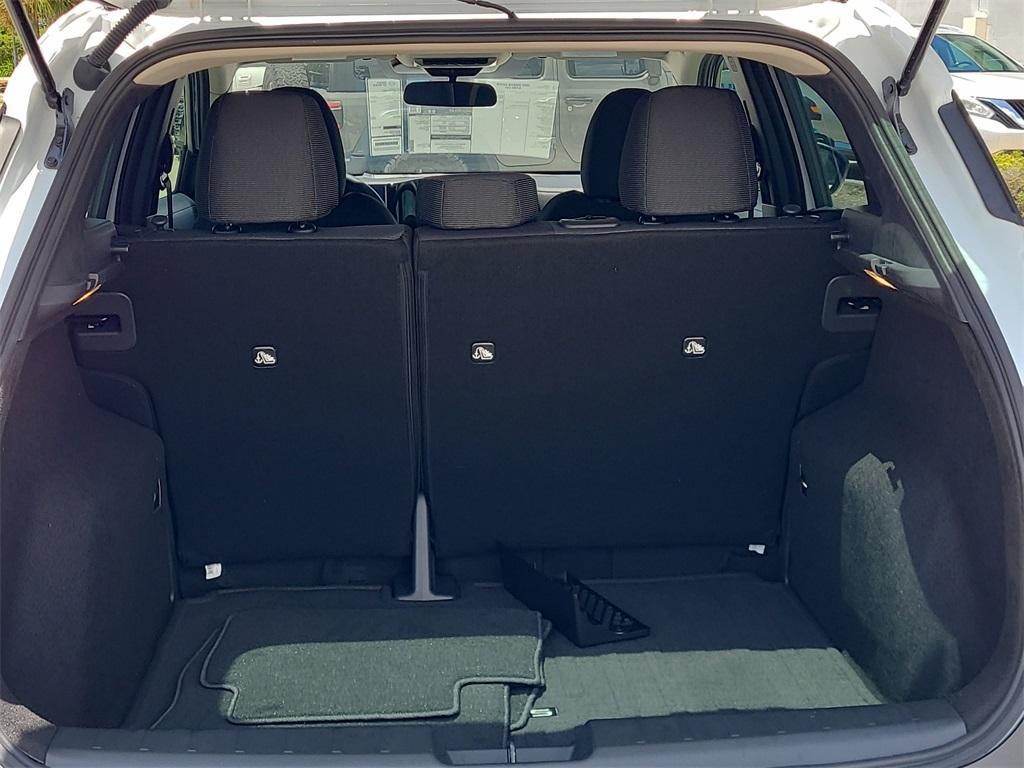 new 2025 Nissan Kicks car, priced at $23,281