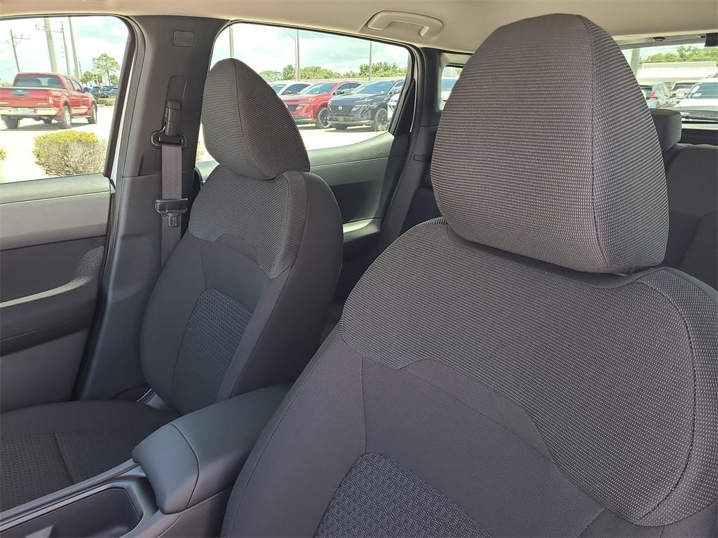 new 2025 Nissan Kicks car, priced at $23,281