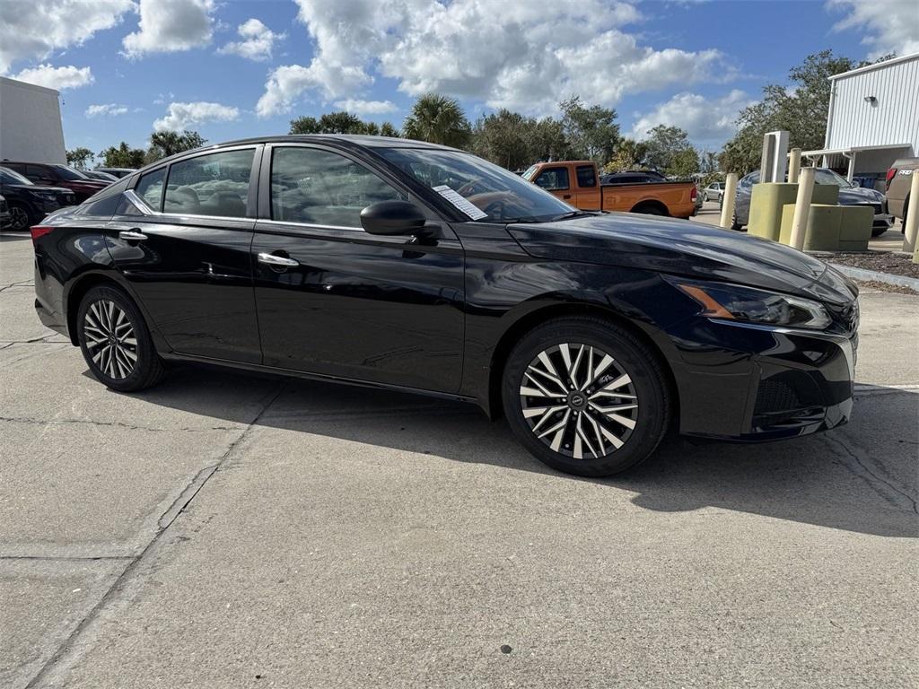 new 2025 Nissan Altima car, priced at $25,000