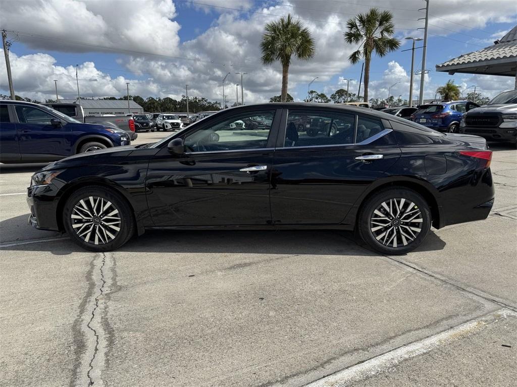 new 2025 Nissan Altima car, priced at $25,000