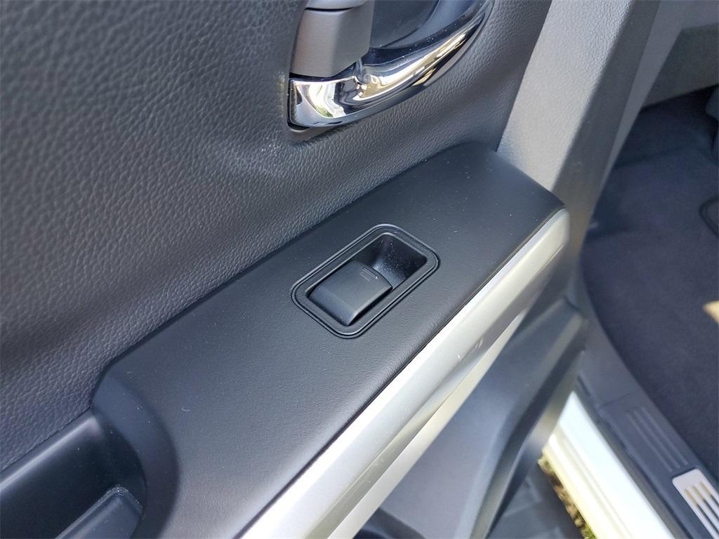 used 2023 Nissan Titan car, priced at $29,491