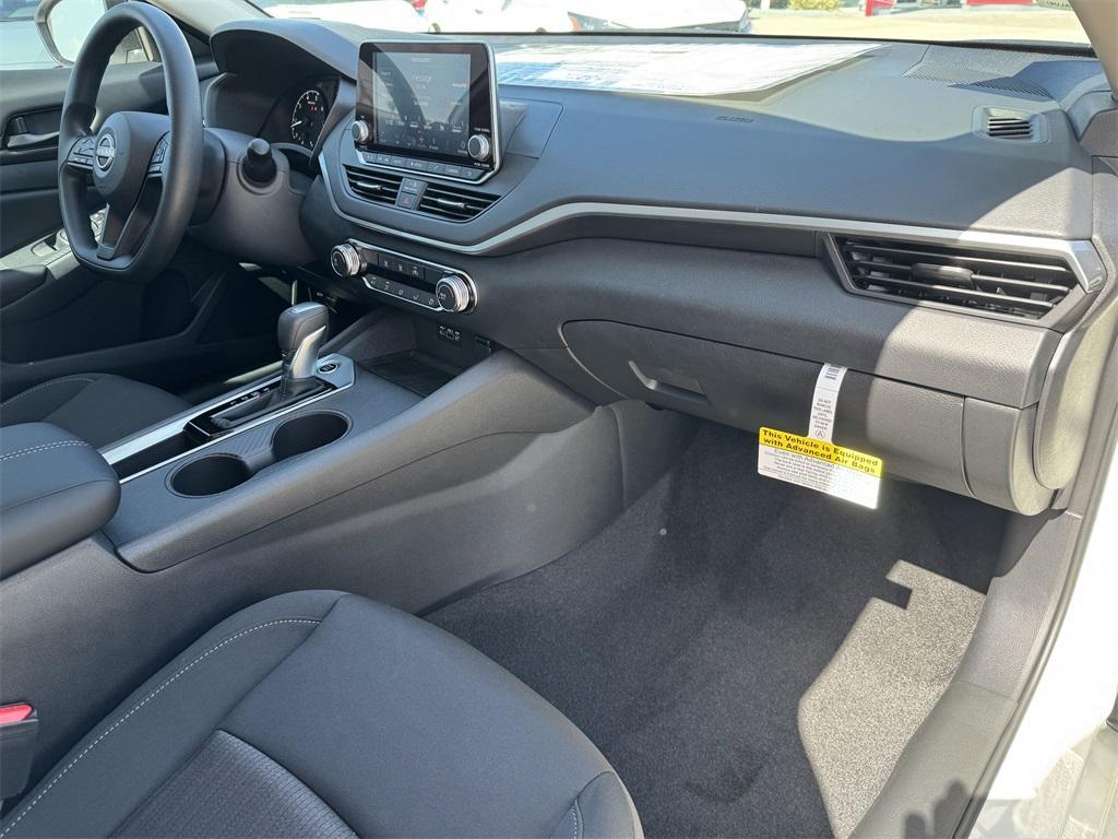 new 2025 Nissan Altima car, priced at $24,801