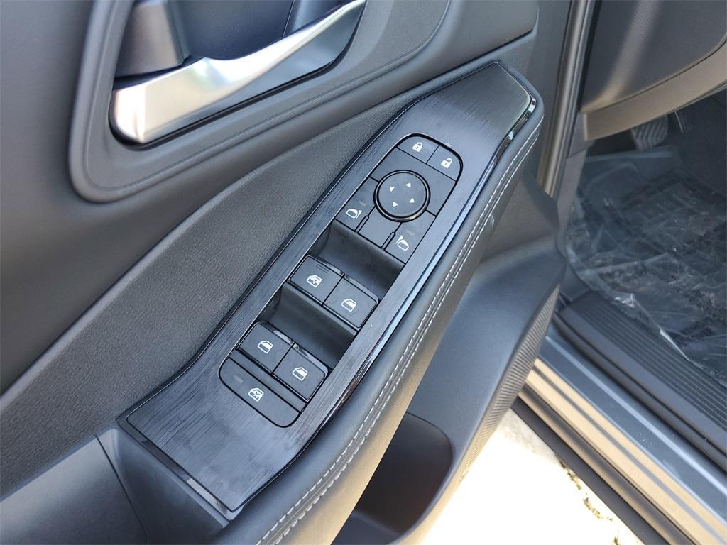 new 2025 Nissan Rogue car, priced at $29,685