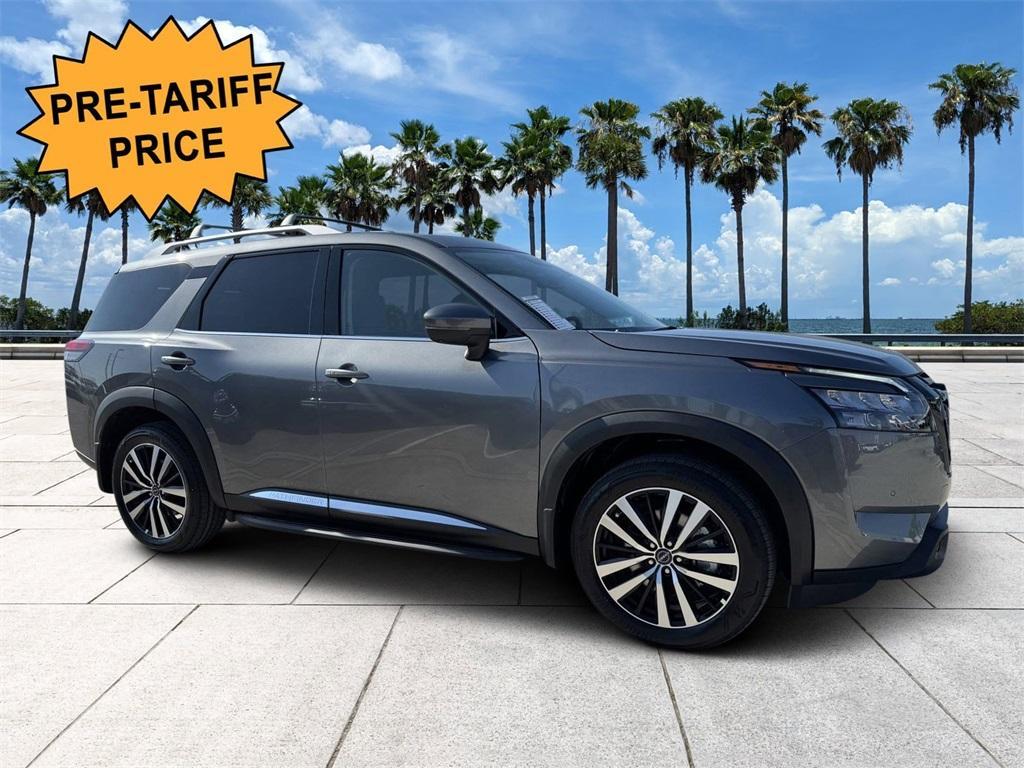 new 2025 Nissan Pathfinder car, priced at $49,500