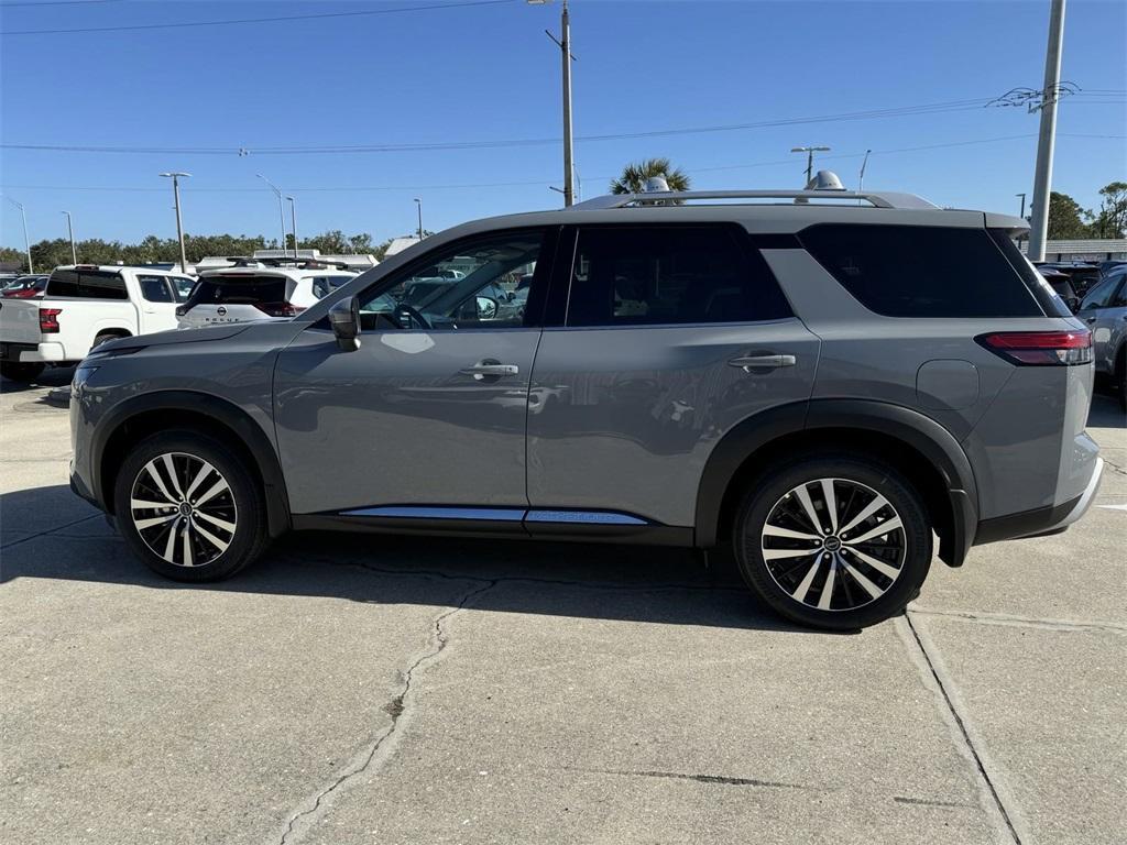 new 2025 Nissan Pathfinder car, priced at $45,946