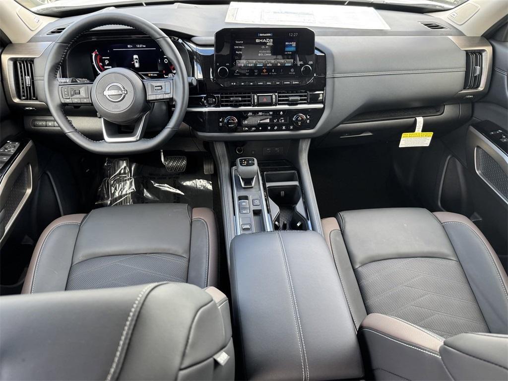 new 2025 Nissan Pathfinder car, priced at $46,999