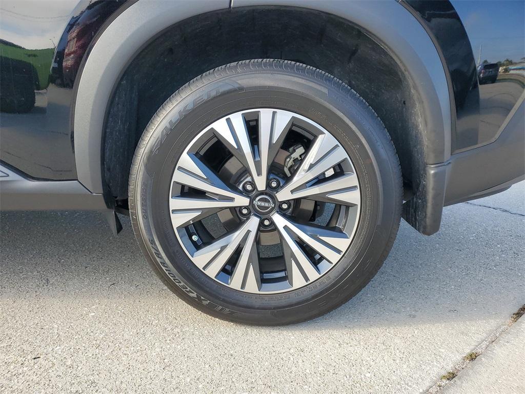 used 2023 Nissan Rogue car, priced at $21,991