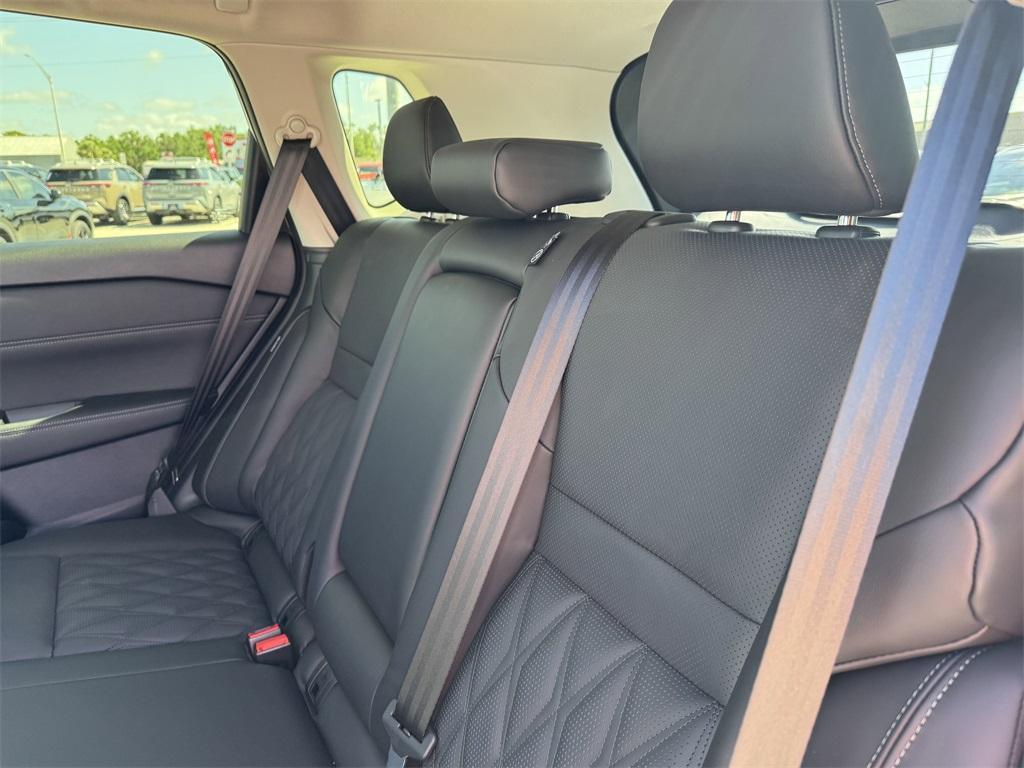new 2025 Nissan Rogue car, priced at $39,946