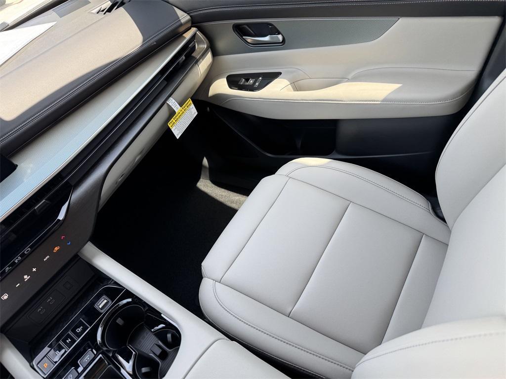 new 2025 Nissan Murano car, priced at $43,295