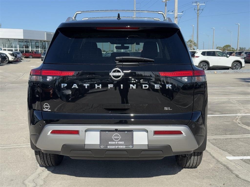 new 2025 Nissan Pathfinder car, priced at $39,500