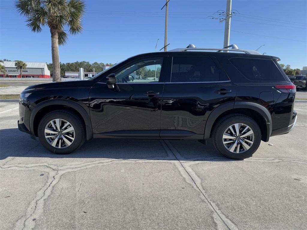 new 2025 Nissan Pathfinder car, priced at $39,500