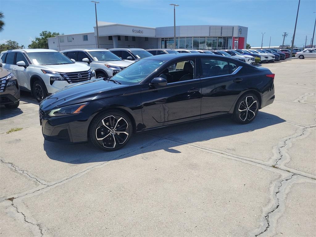 used 2023 Nissan Altima car, priced at $20,491