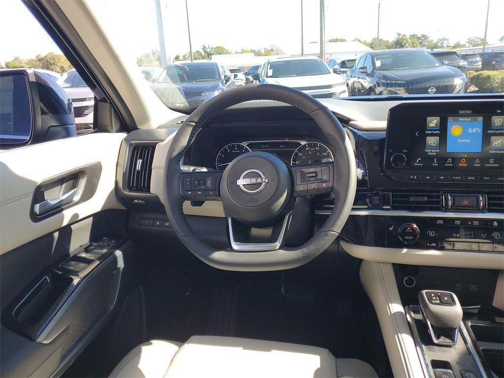 new 2025 Nissan Pathfinder car, priced at $37,975
