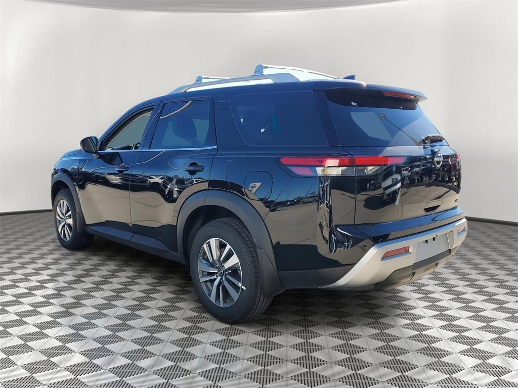 new 2025 Nissan Pathfinder car, priced at $37,975