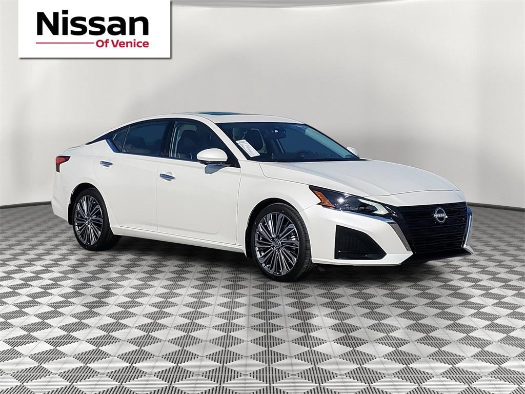 new 2025 Nissan Altima car, priced at $32,818