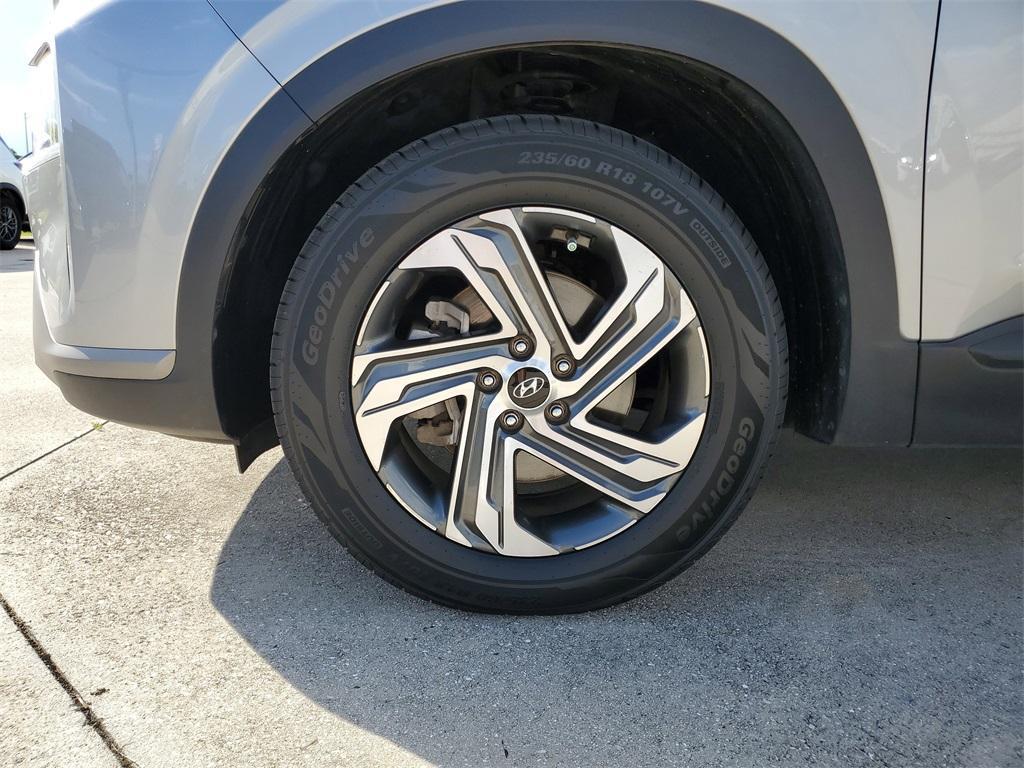used 2023 Hyundai Santa Fe car, priced at $22,991