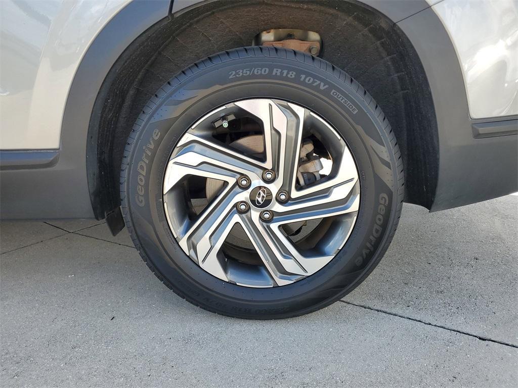 used 2023 Hyundai Santa Fe car, priced at $22,991