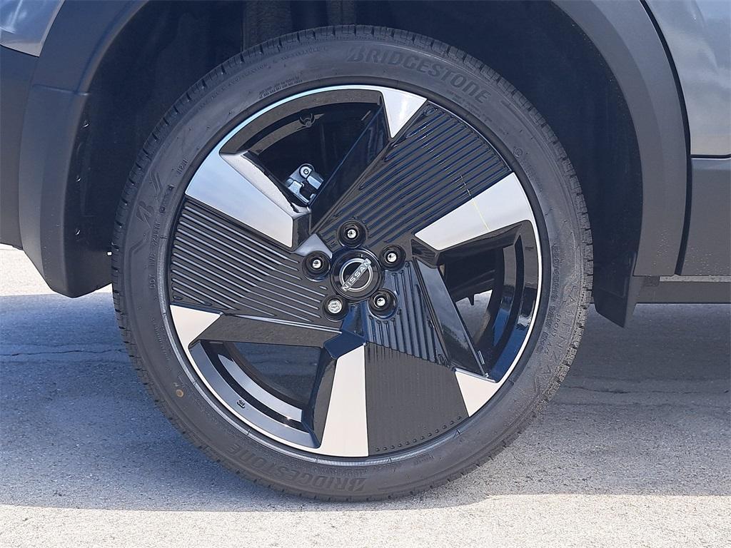 new 2026 Nissan Kicks car, priced at $29,005