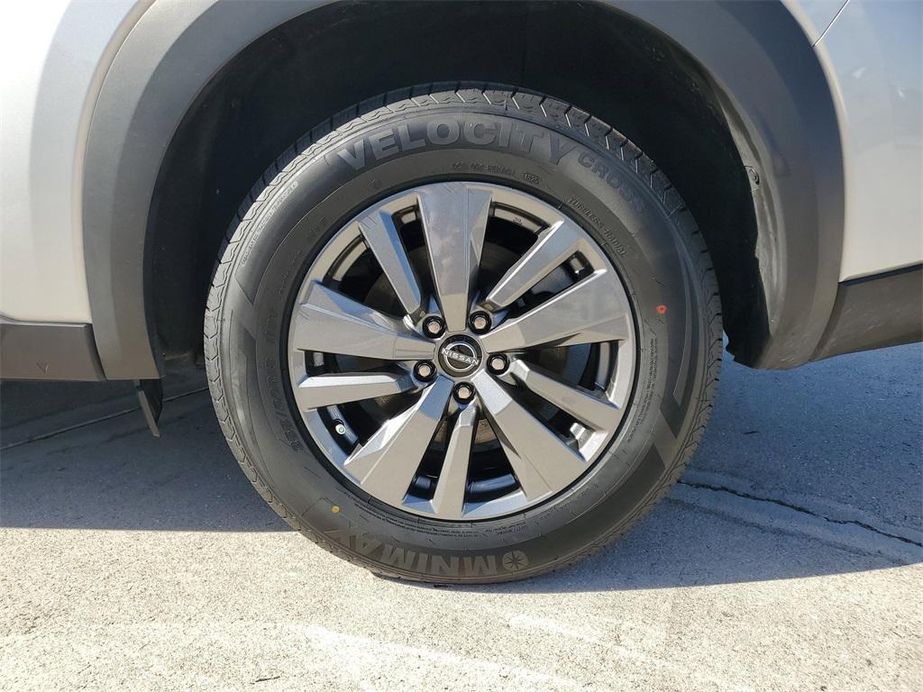 used 2025 Nissan Pathfinder car, priced at $34,991
