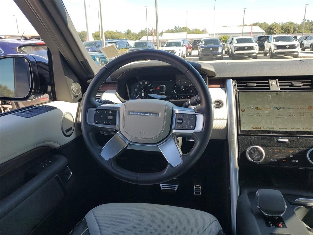used 2024 Land Rover Discovery car, priced at $50,991