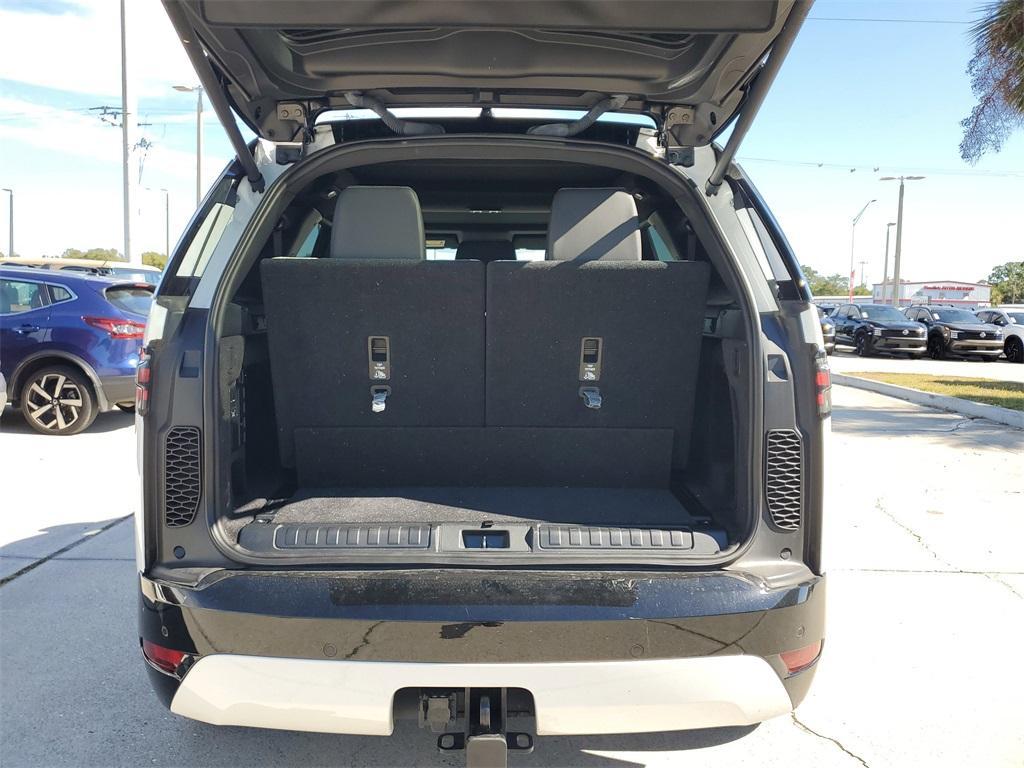 used 2024 Land Rover Discovery car, priced at $50,991