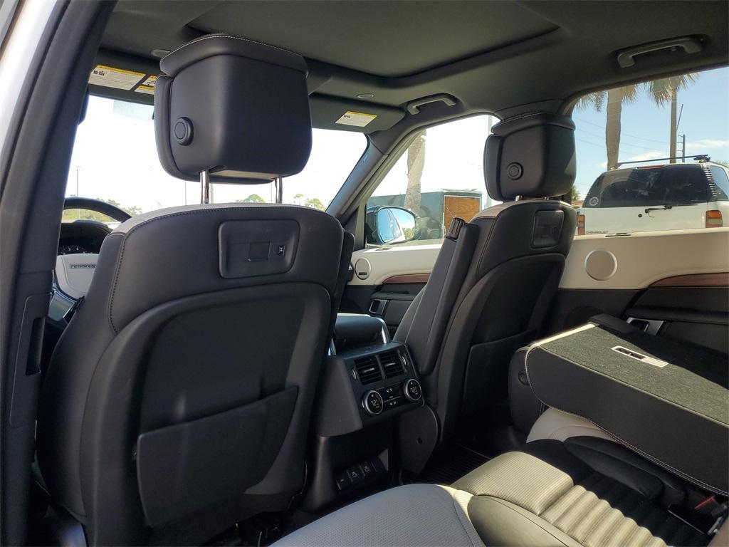 used 2024 Land Rover Discovery car, priced at $50,991