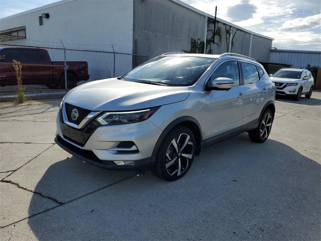 used 2020 Nissan Rogue Sport car, priced at $20,991