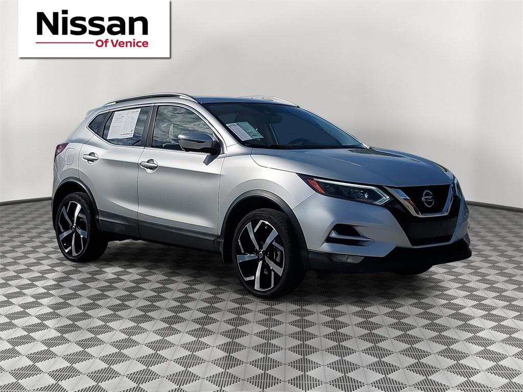 used 2020 Nissan Rogue Sport car, priced at $20,991