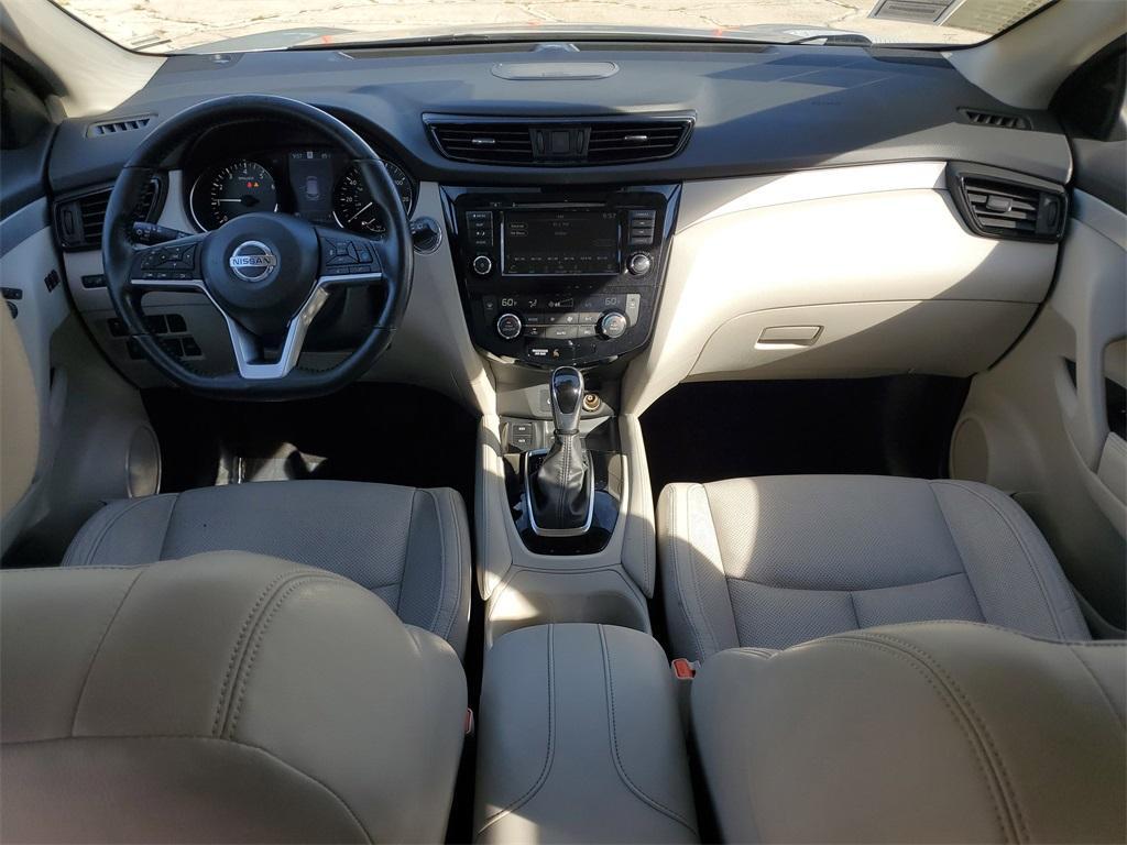 used 2020 Nissan Rogue Sport car, priced at $20,991