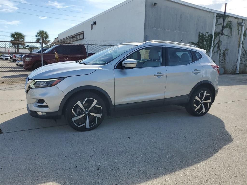 used 2020 Nissan Rogue Sport car, priced at $20,991