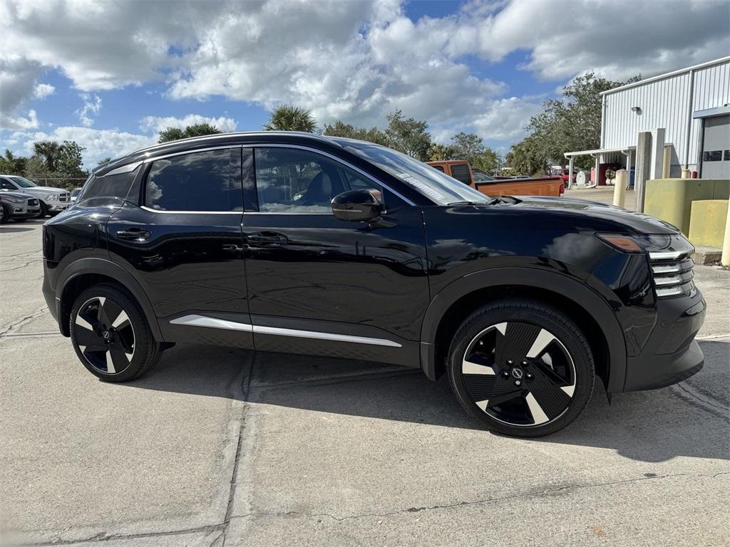 new 2025 Nissan Kicks car, priced at $26,000