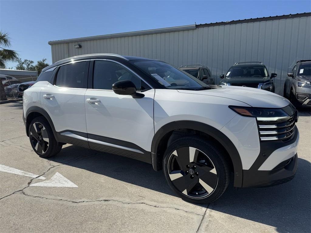 new 2025 Nissan Kicks car, priced at $27,555