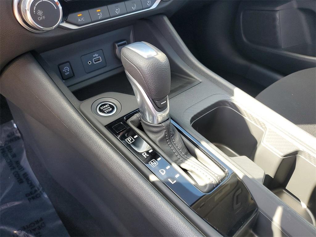 new 2025 Nissan Sentra car, priced at $21,551