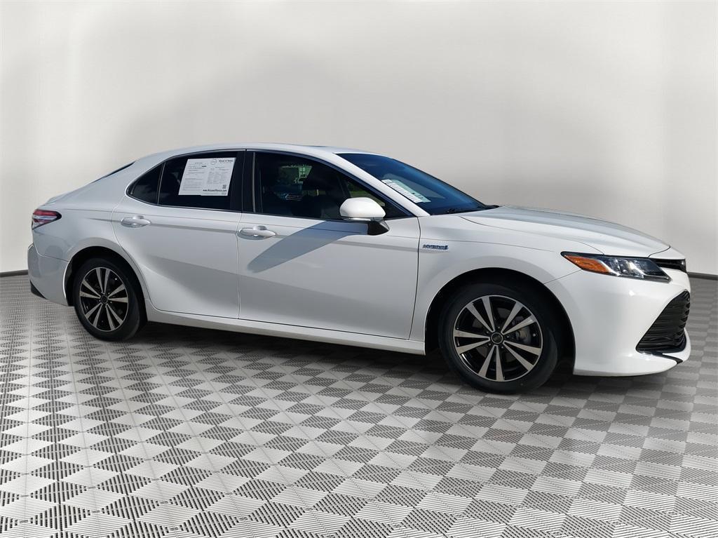 used 2018 Toyota Camry Hybrid car, priced at $19,991