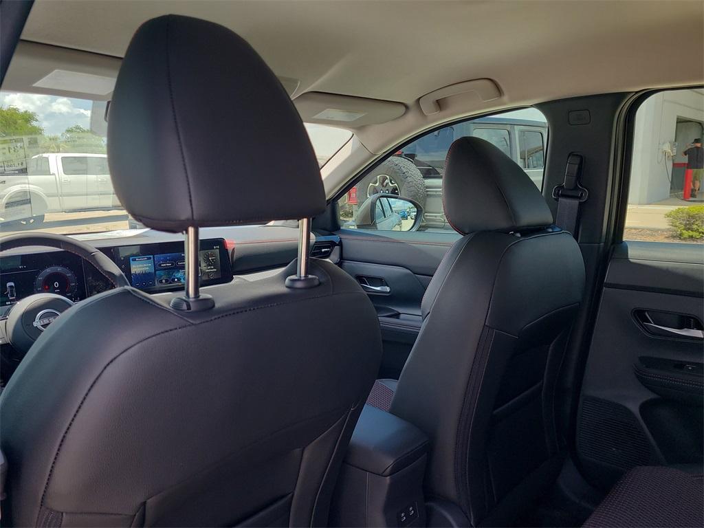 new 2025 Nissan Kicks car, priced at $27,981
