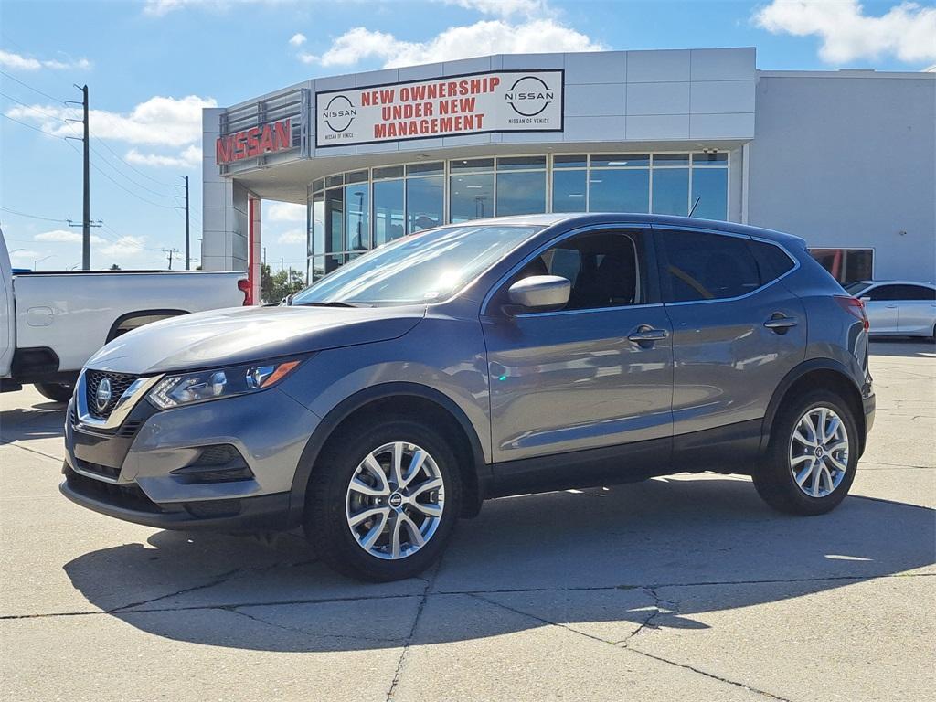 used 2021 Nissan Rogue Sport car, priced at $15,991