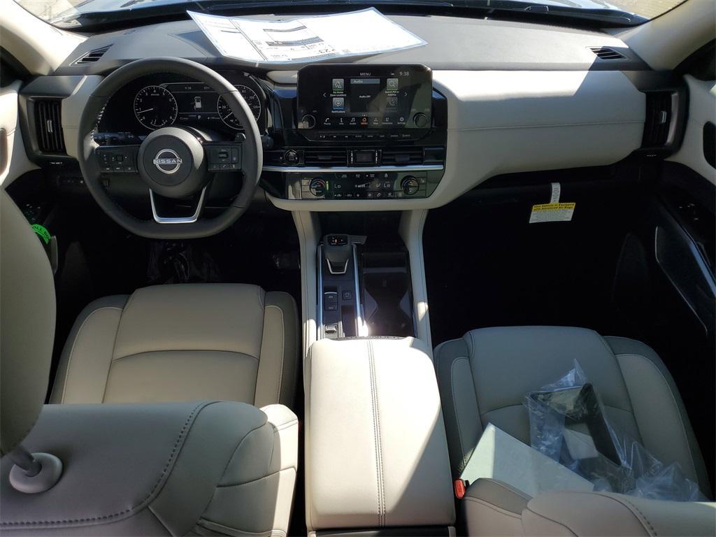 new 2025 Nissan Pathfinder car, priced at $35,626