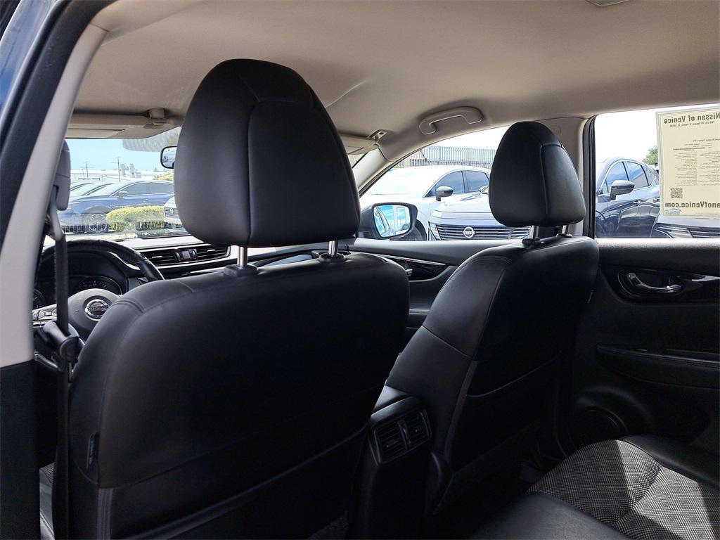 used 2022 Nissan Rogue Sport car, priced at $17,991