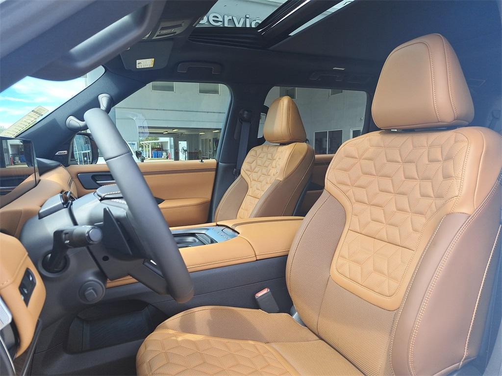 new 2025 Nissan Armada car, priced at $84,910