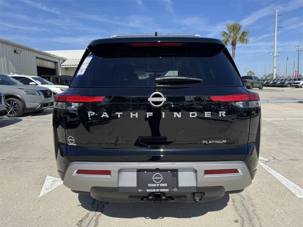 new 2025 Nissan Pathfinder car, priced at $47,989