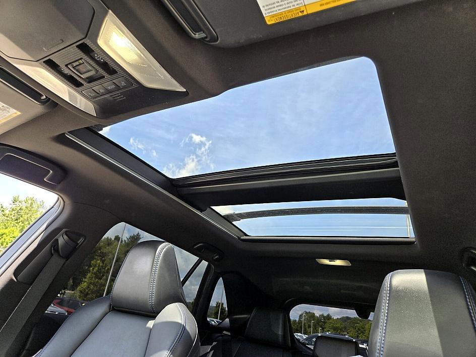 used 2022 Toyota RAV4 Hybrid car, priced at $34,758