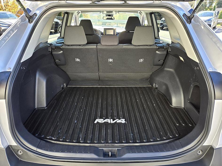 used 2022 Toyota RAV4 Hybrid car, priced at $28,868